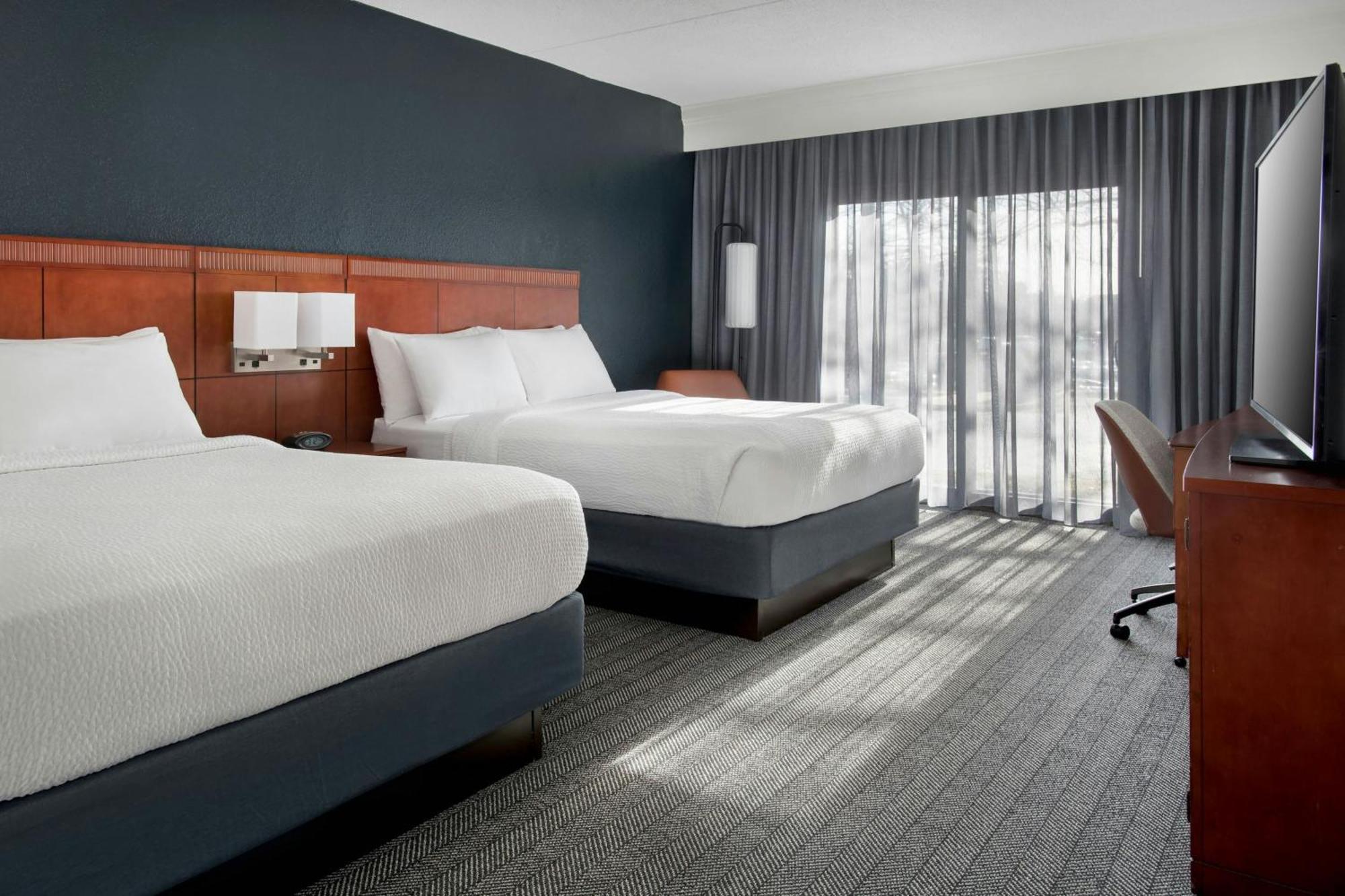 Courtyard By Marriott Silver Spring North/White Oak Exterior foto