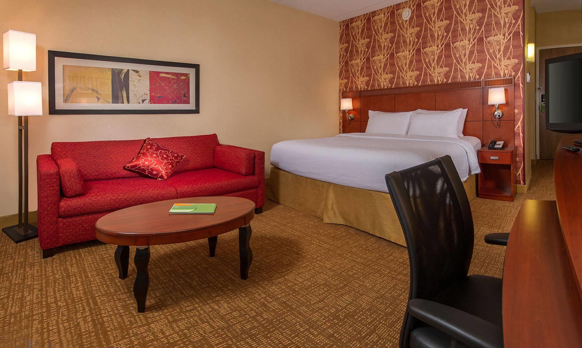 Courtyard By Marriott Silver Spring North/White Oak Exterior foto